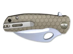 Claw Large Tan Serrated